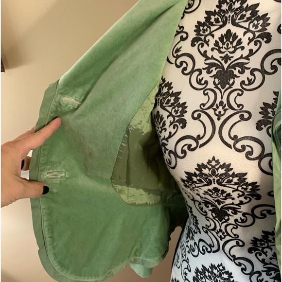 Anthropology, women’s mint green velvet blazer, please see photos for sizing. - Picture 5 of 10